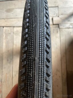 Plášte 27,5 Schwalbe Hurricane - 4