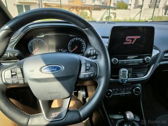 Predám Ford Fiesta Eco Boost ST-3 Performance pack - 2019 - 4