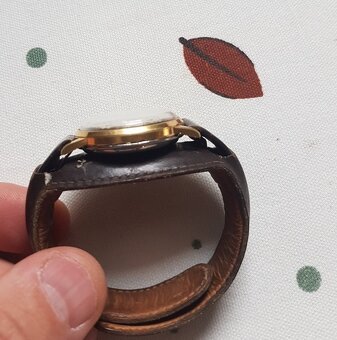 hodinky GUB Glashutte a PRIM Elegant - 4