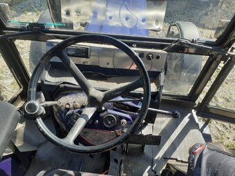 Zetor 5748 rozpredám na náhradné diely , tp a spz - 4