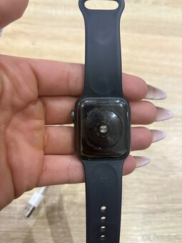 Apple watch se 40mm black - 4