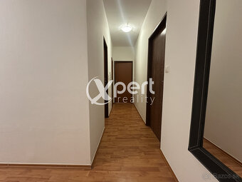 2-izbový byt na prenájom v centre Galanty s garážovým státím - 4