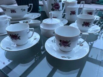 🌹 Elegancia s vôňou ruží: Luxusná porcelánová súprava Pirke - 4