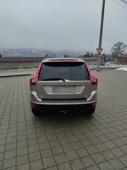 Volvo XC 60 D5 158kW ,Panorama, Webasto 4x4 - 4