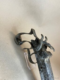 Kapslová stará pistol - 4