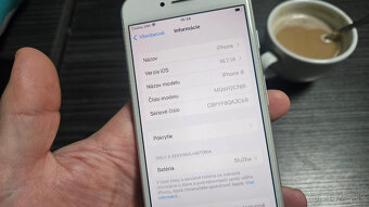 Apple iPhone 8 - na diely, alebo opravu - 4