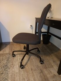 Kancelárska stolička - 4