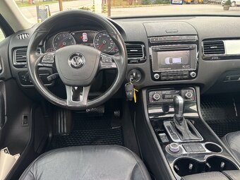 Volkswagen Touareg 3.0tdi 150kw 2016 webasto pano ťažné - 4