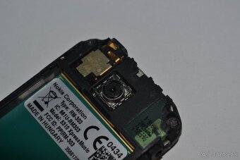 Nokia ExpressMusic plošák s displejom - 4