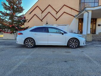 Toyota Corolla - 4