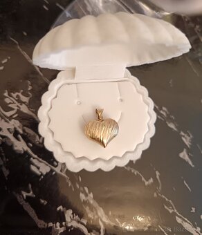 Zlatý prívesok 14k 1gram srdce - 4
