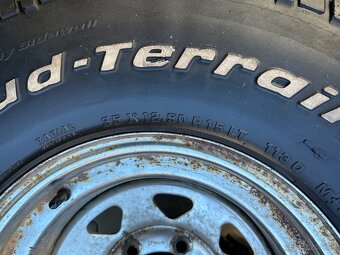 35x12,5 r15 6x139,7 - 4