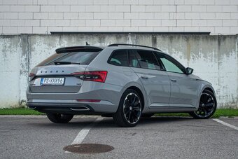 Škoda Superb Combi Sportline 4x4 DSG - 4