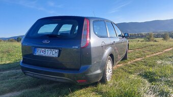 Predám Ford Focus Kombi - 4