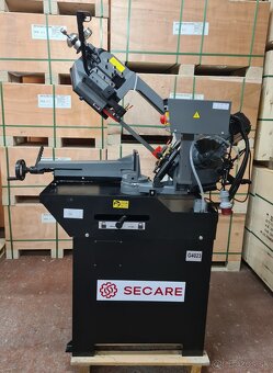 Pásová pila na kov s chladením - 4