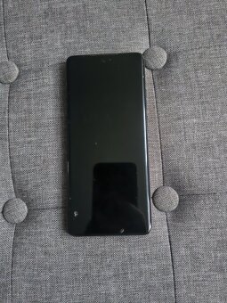 Predám dva telefóny len spolu - 4