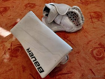 Lapačka Bauer Hyperlite 2, vyrážačka Bauer Supreme Shadow - 4