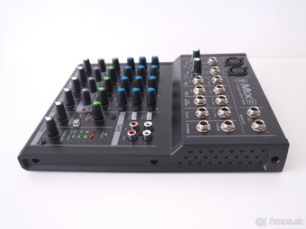 Mackie Mix8 - 4