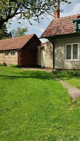Predám starší rodinný dom v obci Kľačno - záhrada 1922 m² - 4