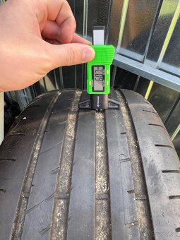 Predám letné 225/45 R18 - 4