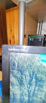 22" monitor Samsung - 4