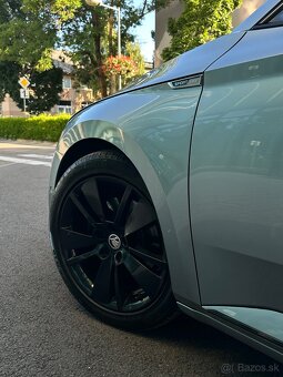 Škoda Superb 3 Combi 2.0 TDI 140kw DSG Sportline,Navi,Kamera - 4
