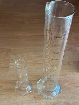 Sklené odmerné valce 250ml a 2000ml - 4