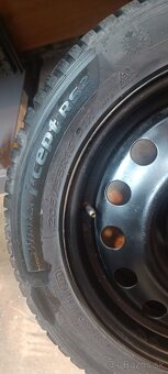 Predaj  4x zimne pneumatiky na plechovych diskoch - 4