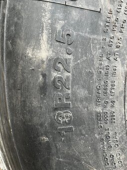 13 R22.5 - 4