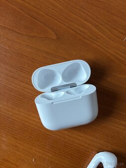 Airpods 4 - 4