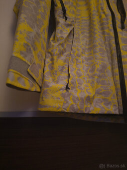 Burton [ak] Cyclic Gore-Tex 2L Jacket | Large | Atomic Shatt - 4