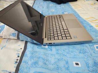ASUS UX21E - 4