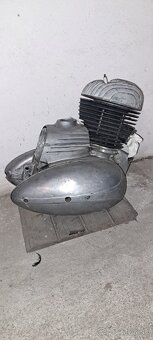 Jawa 250 559 - 4