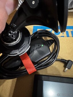 GPS navigácia GARMIN NUVI 42 s mapou pre rok 2025. - 4