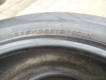 Pneumatiky Hankook 235/55R19 - 4
