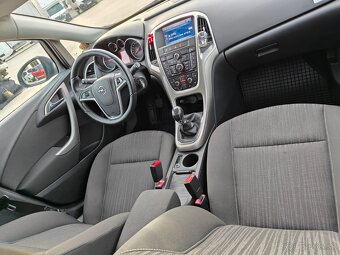 Opel Astra J 1.7 cdti - 4
