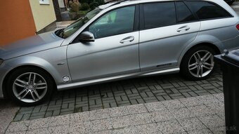 Predám elektrony mercedes r17 dvojrozmer - 4