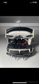 Burrago Ferrari zberatelsky model - 4