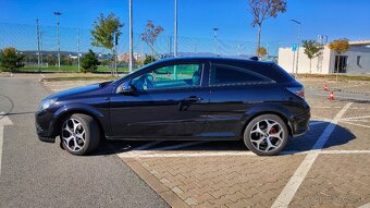 Predám Opel Astra H GTC 1.8 16V (103 kW, benzín) - 4