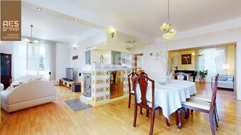 PRENÁJOM, JEDINEČNÝ 4 IZBOVÝ BYT, SMETANOVA, BRATISLAVA – ST - 4