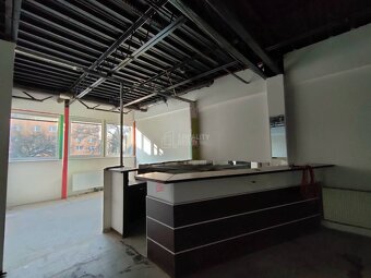 Prenájom : Obchodný priestor 133m2 v Žiline-Hliny pri Junior - 4