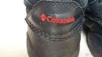 Ľahké čižmy zn.Columbia, nepremokavé, teplé veľ.32 - 4