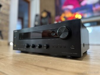 Onkyo TX-8150 - 4