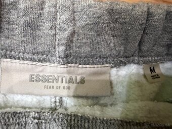 Essentials kratasy - 4