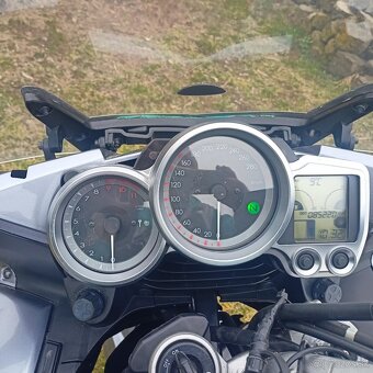 Yamaha FJR1300 - 4