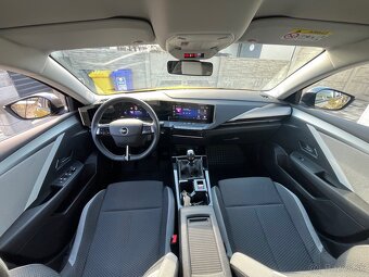 Opel Astra L (najazdené 9847 km) nové auto, prvý majitel - 4