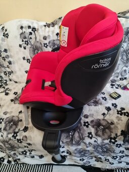 Predám autosedačku Britax Römer Dualfix 2 R - 4