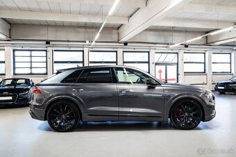 Audi Q8 - 4