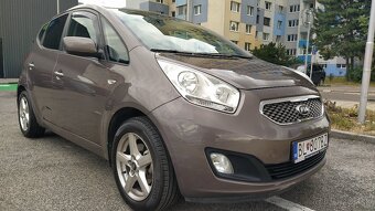 Kia Venga 1.4i 16V 87000 km benzín - 4