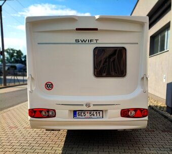 SWIFT CHALLENGER 530 SE, MOVER, VELKÁ KOUPELNA,NOVE PNEU,STK - 4